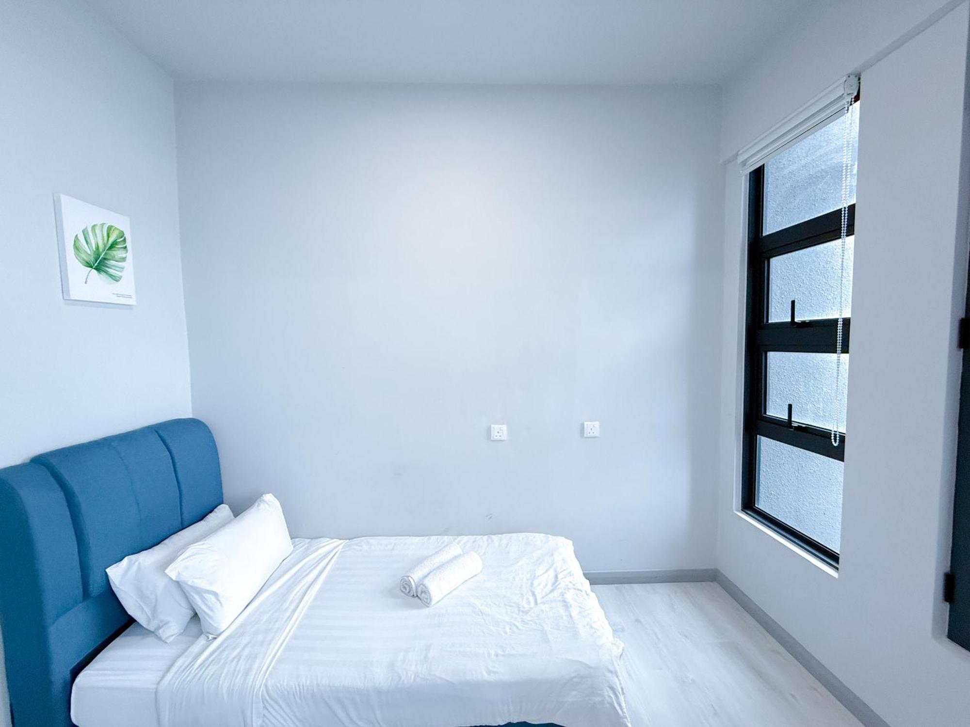 Vv Homestay Jesselton Quay Surla Sabah Mall Kk 亚庇贵赴行馆 Кота-Кинабалу Экстерьер фото