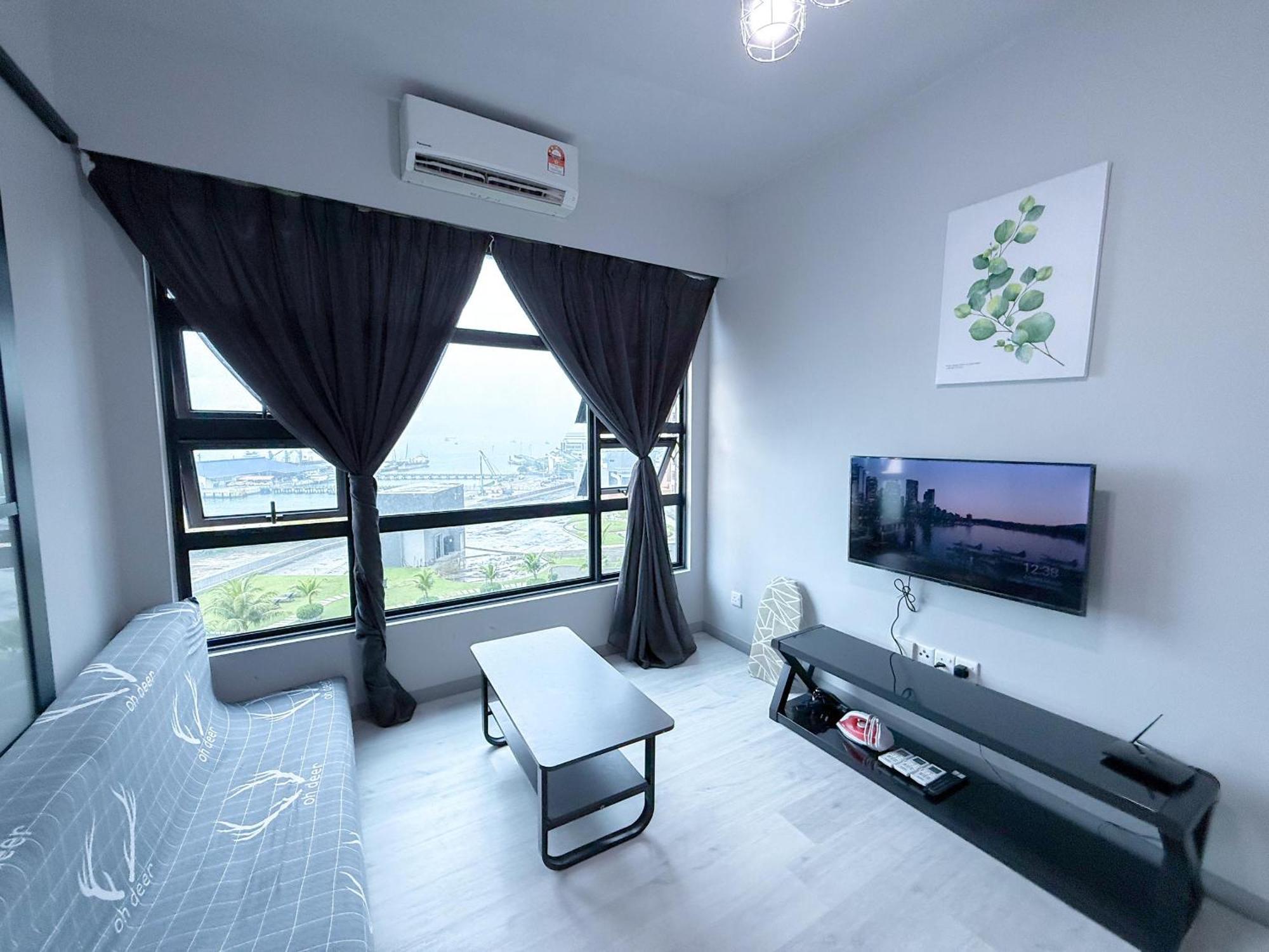 Vv Homestay Jesselton Quay Surla Sabah Mall Kk 亚庇贵赴行馆 Кота-Кинабалу Экстерьер фото