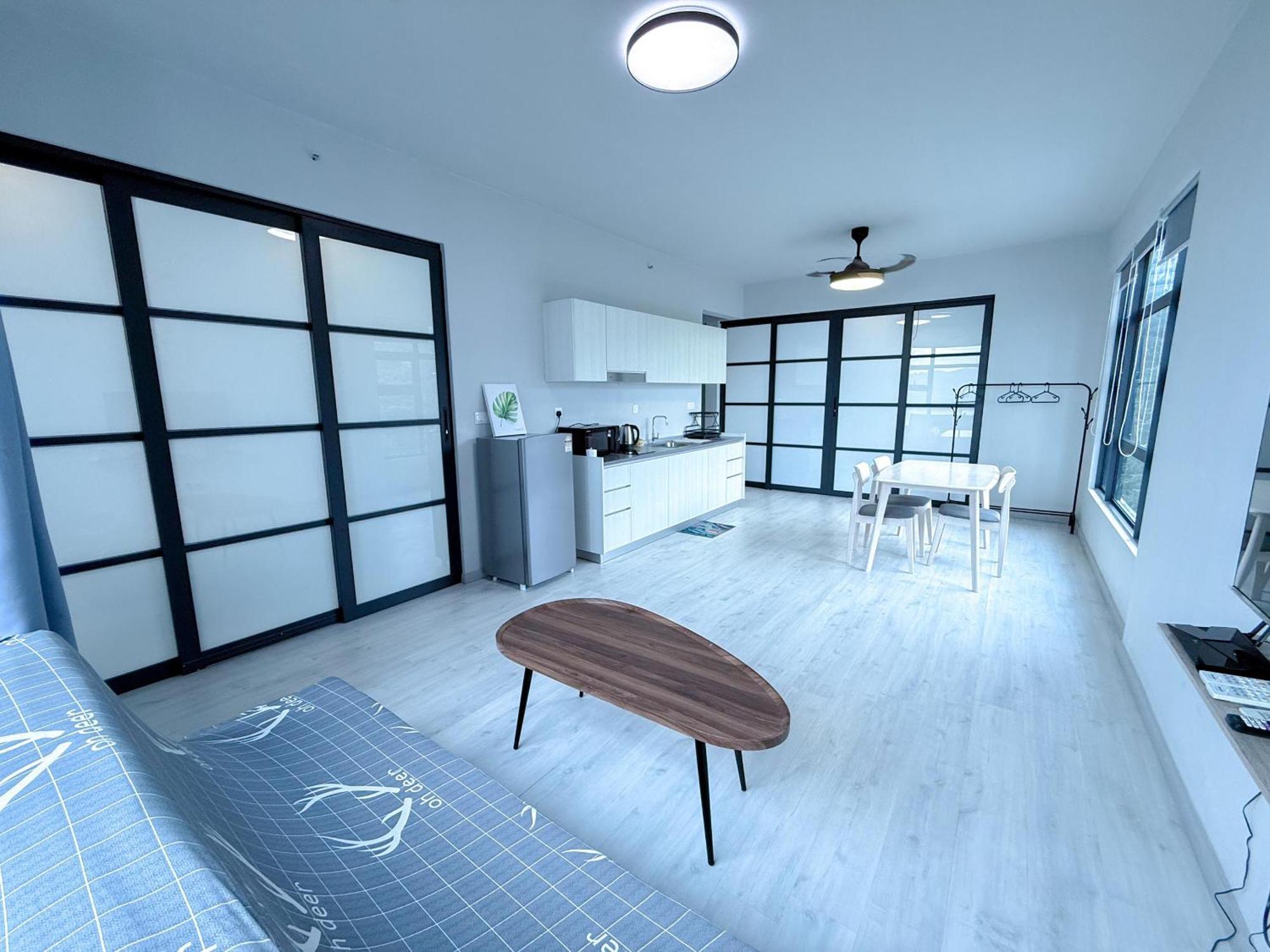 Vv Homestay Jesselton Quay Surla Sabah Mall Kk 亚庇贵赴行馆 Кота-Кинабалу Экстерьер фото