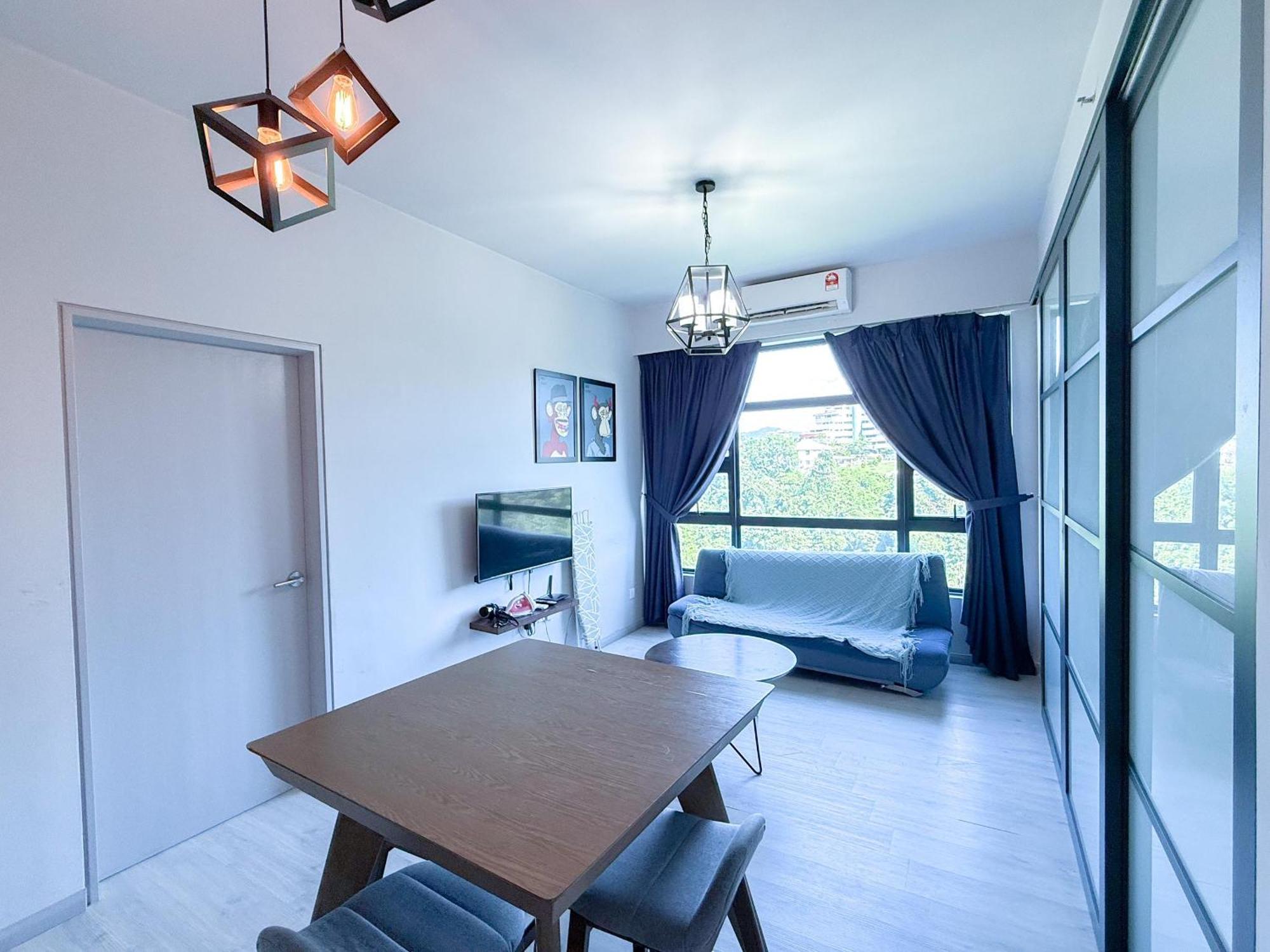 Vv Homestay Jesselton Quay Surla Sabah Mall Kk 亚庇贵赴行馆 Кота-Кинабалу Экстерьер фото